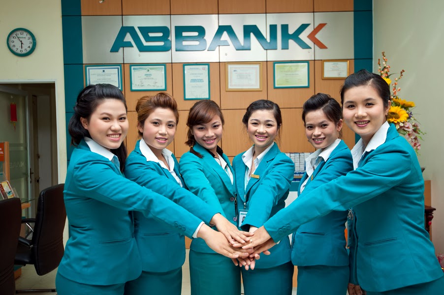 Sau tổ ấm, ABBank là nơi bạn muốn gắn bó nhất.