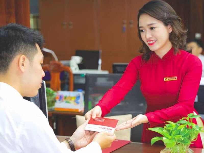 Gửi tiết kiệm có hai hình thức là có kỳ hạn và không kỳ hạn