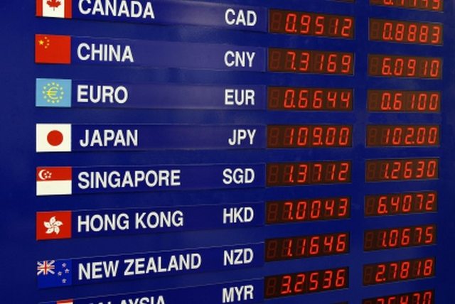 Lưu ý khi tiến hành đổi tiền từ Euro qua tiền Việt Nam.