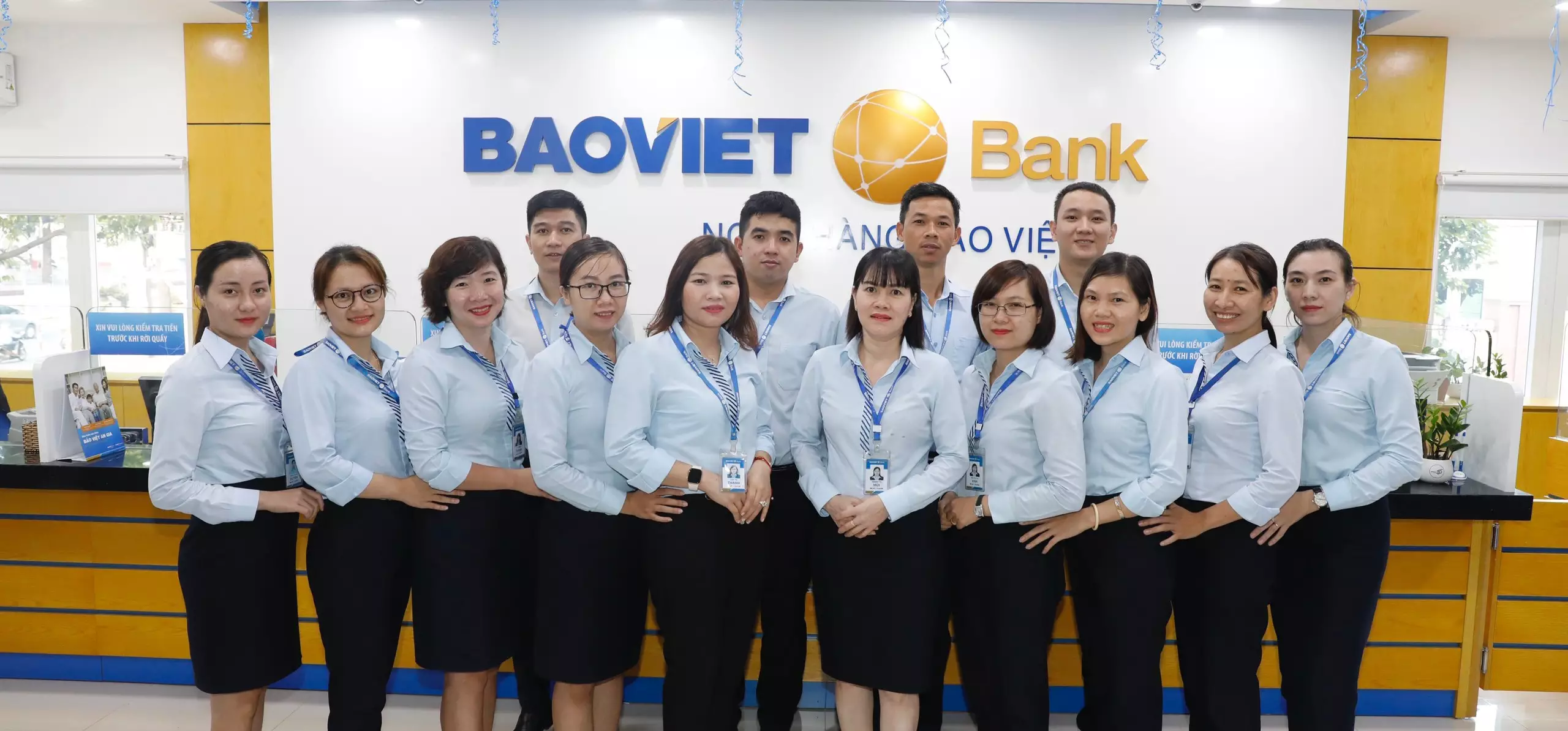 Đội ngũ nhân viên của ngân hàng Bảo Việt