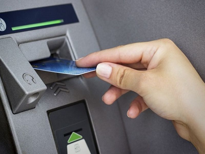Cách rút tiền ATM Agribank truyền thống bằng chỉ với 7 bước