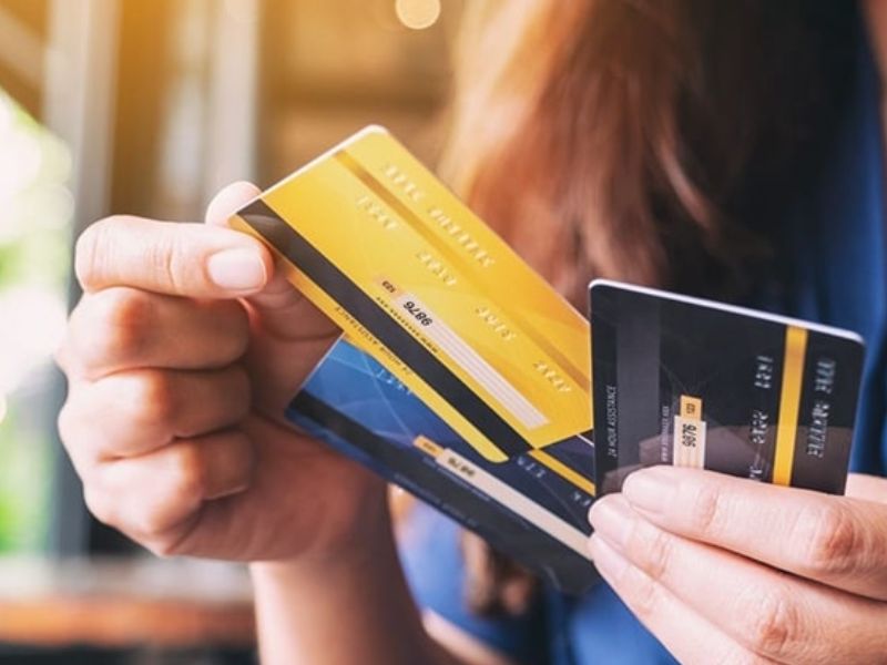 Mở thẻ tín dụng tại ngân hàng Sacombank khách hàng sẽ nhận lại nhiều ưu đãi hấp dẫn
