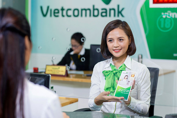 Lấy lại tên tại phòng giao dịch/ chi nhánh VCB