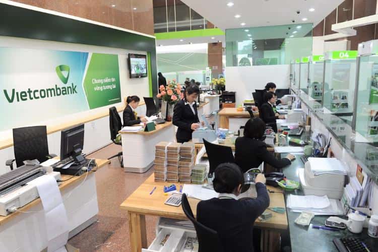 Một số câu hỏi thường gặp về mức phí duy trì tài khoản Vietcombank.