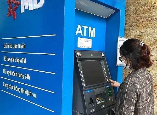 Phí rút tiền của MB Bank là bao nhiêu?