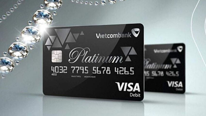 Cần làm gì khi thẻ Visa tại ngân hàng Vietcombank của mình bị khóa?