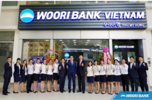 Quá trình hình thành và phát triển của Woori Bank.