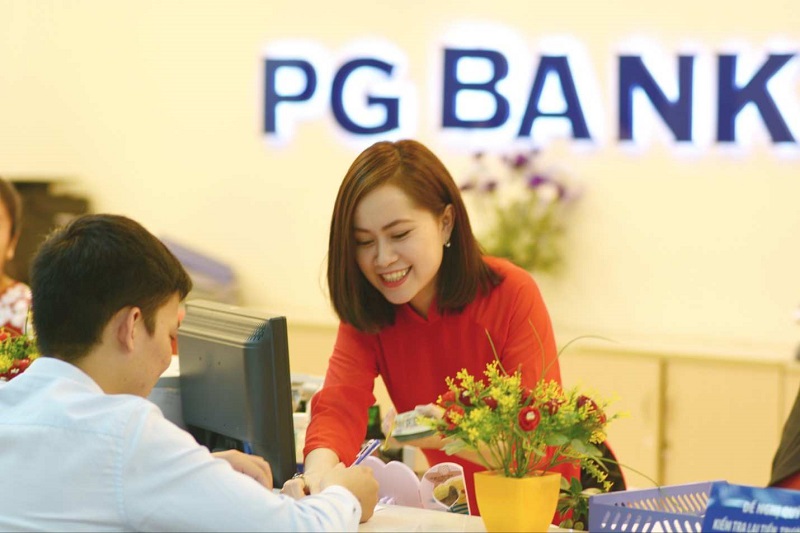 Ngân hàng PG Bank luôn nỗ lực phấn đấu để đạt được các mục tiêu tất cả vì quyền lợi của khách hàng của mình