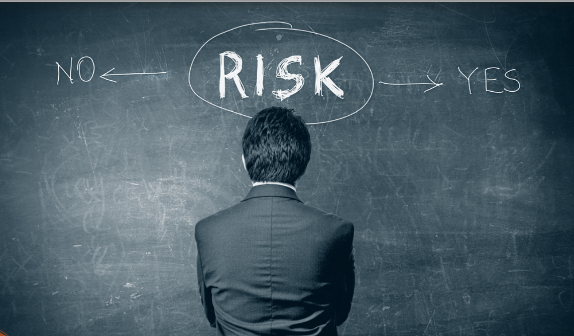 Tác động rủi ro tài chính tới các doanh nghiệp.