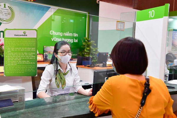 Hướng dẫn quy trình đăng ký vay thấu chi tại ngân hàng Vietcombank mới nhất