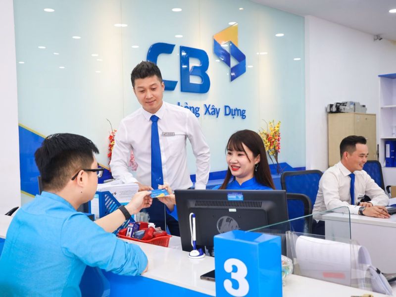 Khách hàng sử dụng sản phẩm và dịch vụ của CB Bank sẽ nhận được nhiều lợi ích