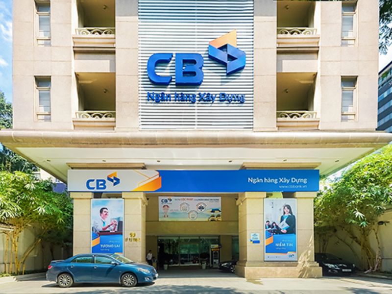 Khách hàng có thể đến trực tiếp với CB Bank để được phục vụ tốt