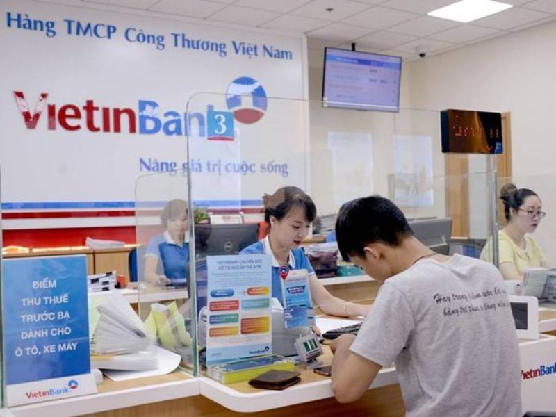 Khách hàng cần chuẩn bị đầy đủ thủ tục trước khi gửi tiết kiệm tại Vietinbank