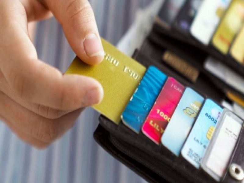 Khách hàng muốn làm thẻ Agribank cần đáp ứng một số điều kiện nhất định