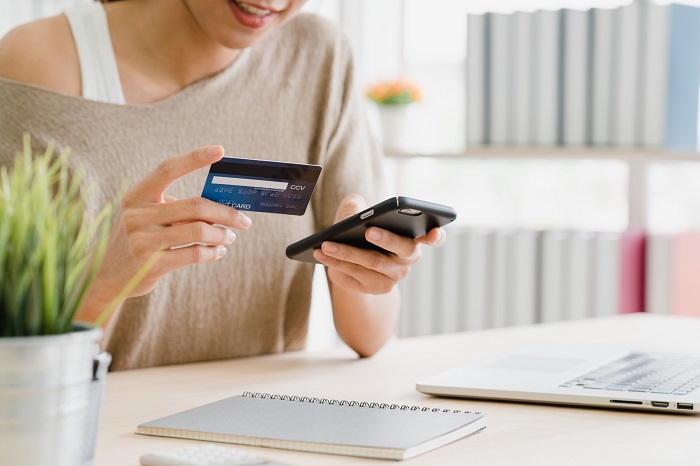 Thanh toán bằng thẻ tín dụng online