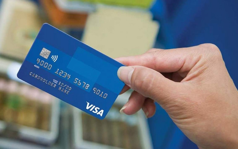Phí chuyển đổi trả góp qua thẻ tín dụng bao nhiêu?