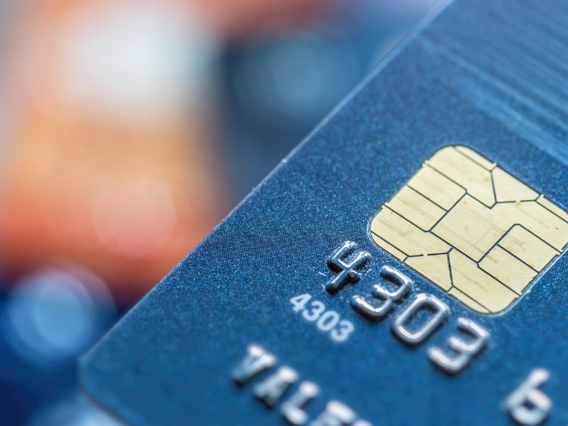 Đổi thẻ ATM gắn chip đã được quy định cụ thể trong các điều luật của Nhà nước.