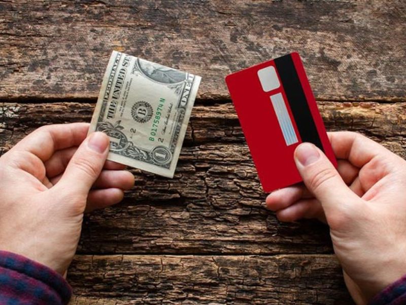 Rút tiền bằng thẻ tín dụng nhanh chóng, không cần giấy tờ phức tạp