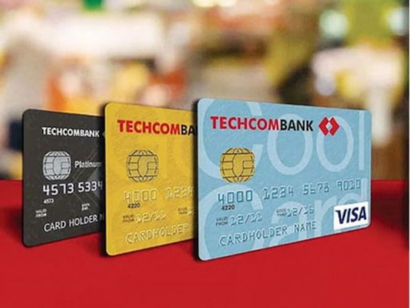 Thẻ Visa ngân hàng Techcombank có sự khác biệt lớn với thẻ thường là cần nạp tiền vào tài khoản trước khi chi tiêu