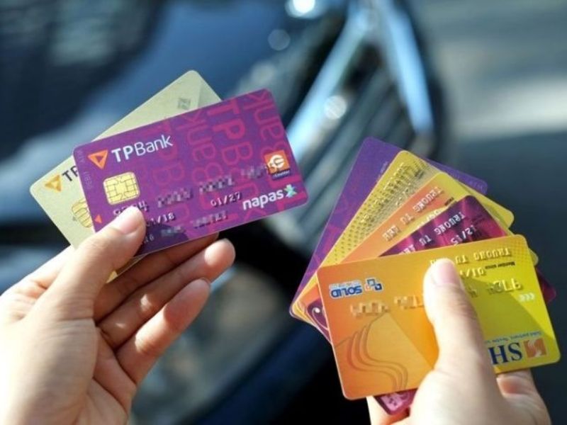 Khách hàng khi làm thẻ Visa TPBank cần đáp ứng một số điều kiện nhất định