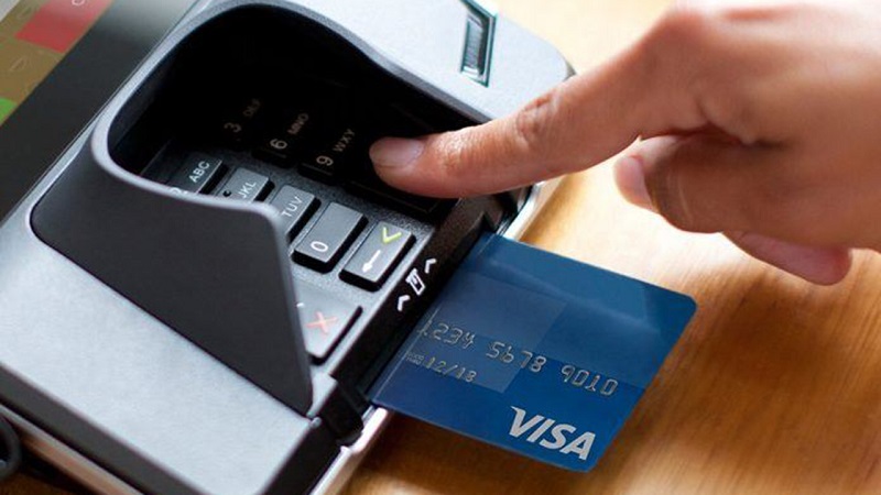 Sử dụng thẻ Visa Prepaid vô cùng tiện lợi, dễ dàng quẹt thẻ ở nhiều nơi chấp nhận thẻ